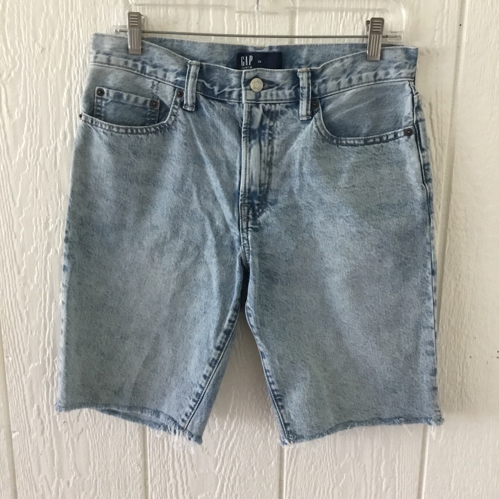 GAP Mid Rise Blue Jean Shorts with Raw Hem and Vintage Look